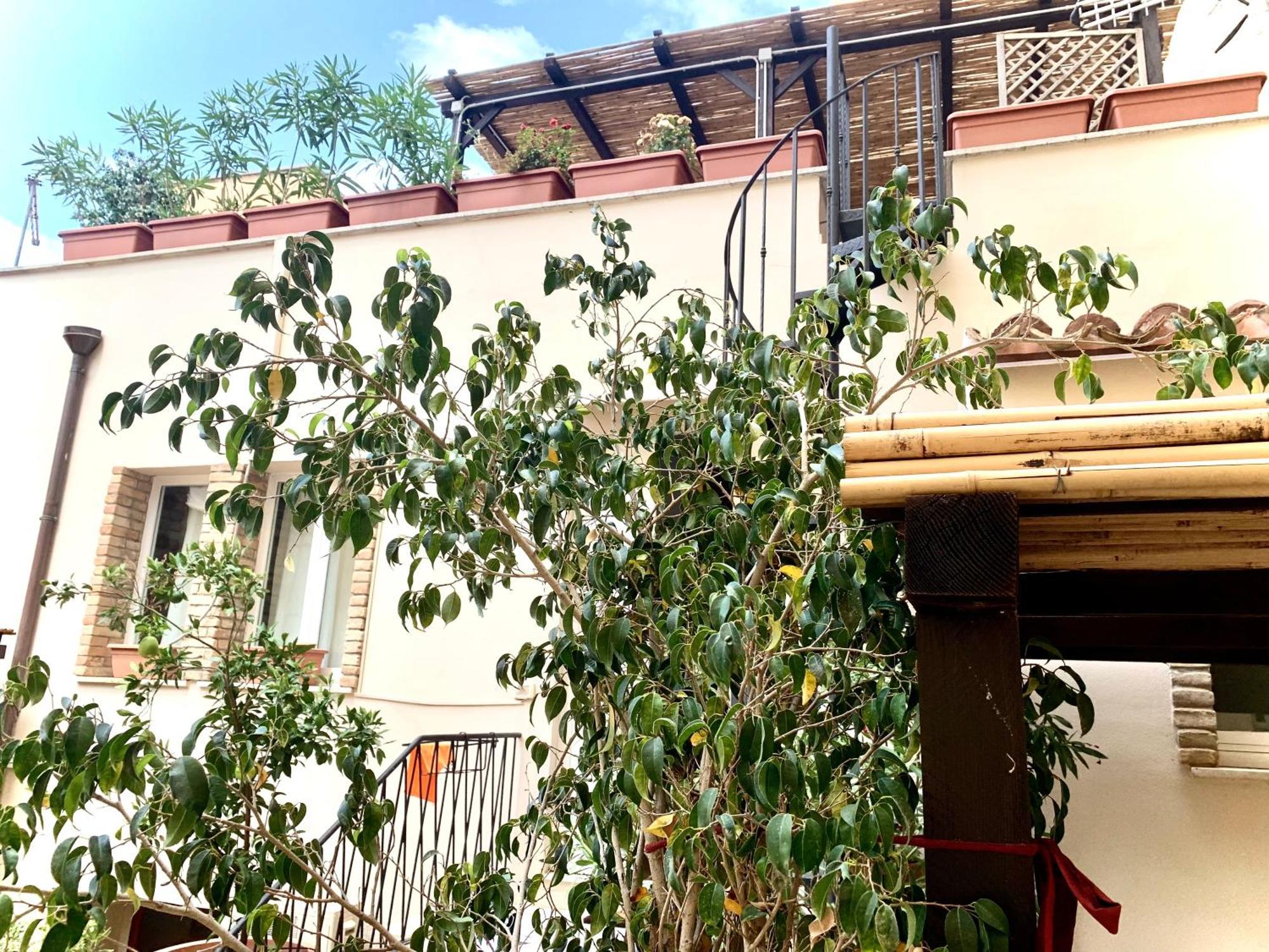 Oasi Urbana Con Terrazza E Vista Apartment Cagliari Exterior foto